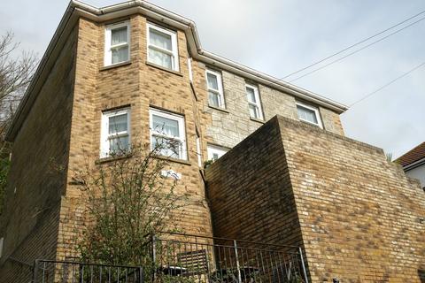 Grove Road, Ventnor, Isle Of Wight.... 2 bed semi