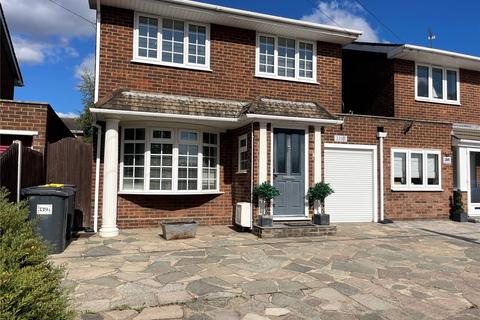 4 bedroom link detached house for sale