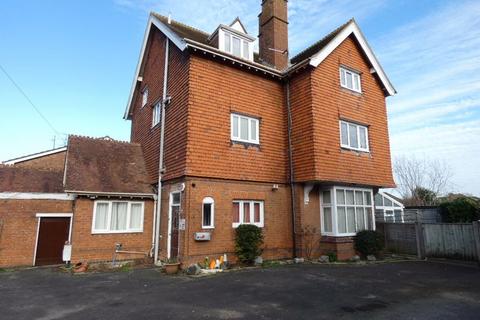 North Upton Lane, Gloucester GL4 6 bed detached house for sale