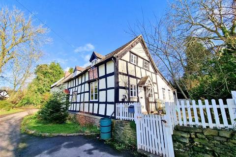 Lucton, Leominster, Herefordshire... 3 bed semi