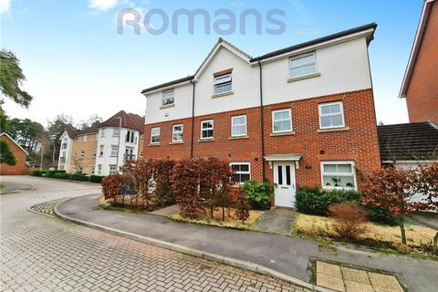 Haskins Drive, Farnborough, Hampshire 4 bed terraced house for sale