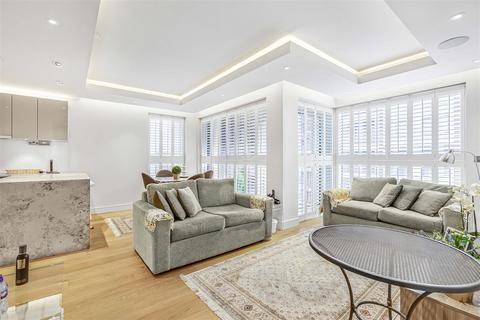 Meadows House, Chelsea Creek SW6 2 bed flat for sale