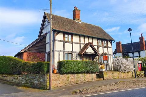 East Street, Pembridge, Leominster... 3 bed detached house for sale