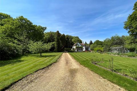 Linford, Ringwood, Hampshire, BH24 3 bed detached house for sale
