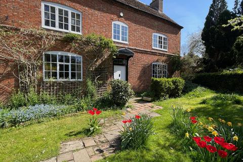 Lower End Bubbenhall, Warwickshire... 6 bed detached house for sale