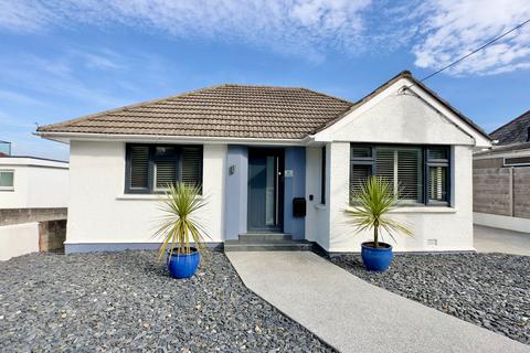 Padstow, PL28 3 bed detached bungalow for sale