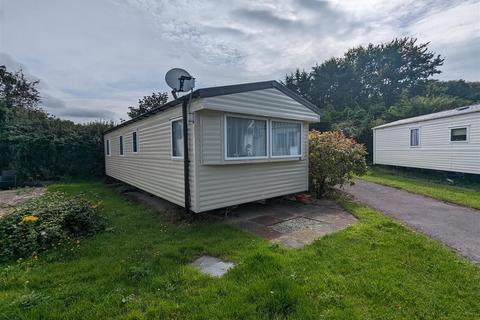 Bwlch Farm Caravan Park, Deganwy, Conwy 3 bed park home for sale