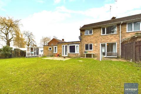Brook Close, Wokingham 3 bed house for sale