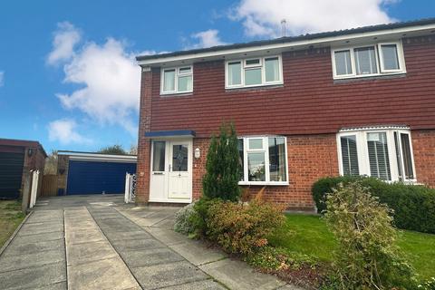 Lakenheath Drive, Bolton, BL1 3 bed semi