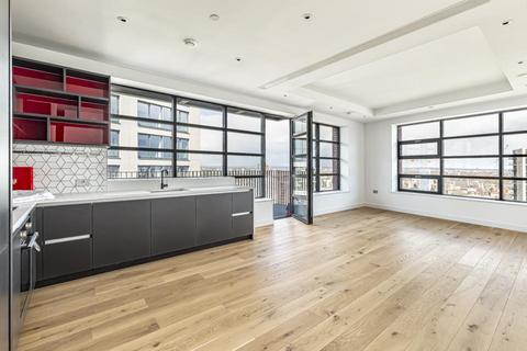 Defoe House, London City Island, E14 2 bed apartment for sale