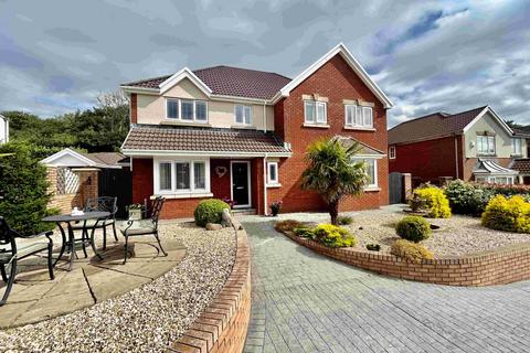 Tonyrefail, Porth CF39 4 bed detached house for sale