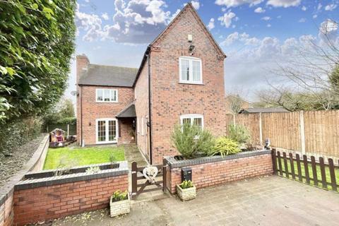 Newport Road, Stafford ST20 3 bed detached house for sale