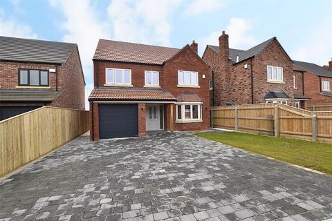 Clyburn Close, Tetney DN36 6 bed detached house for sale