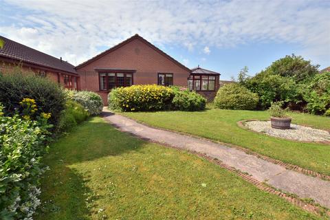 4 bedroom detached bungalow for sale