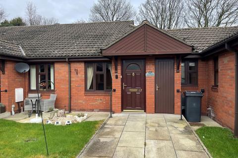 2 bedroom terraced bungalow for sale