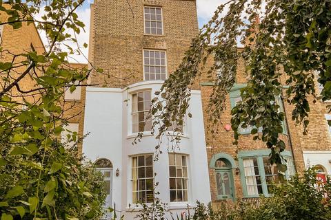 Adelaide Gardens, Ramsgate, Kent 5 bed terraced house for sale