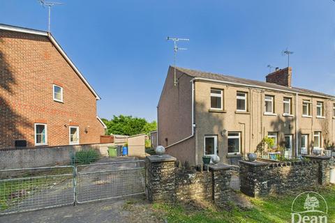 Locks Row, Coalway, Coleford 2 bed cottage for sale