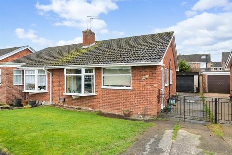 2 bedroom semi-detached bungalow for sale