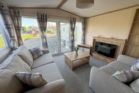 2 bedroom static caravan for sale