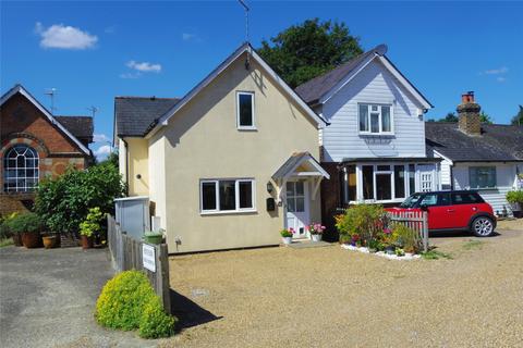 The Limes, Edenbridge, Kent, TN8 2 bed detached house for sale