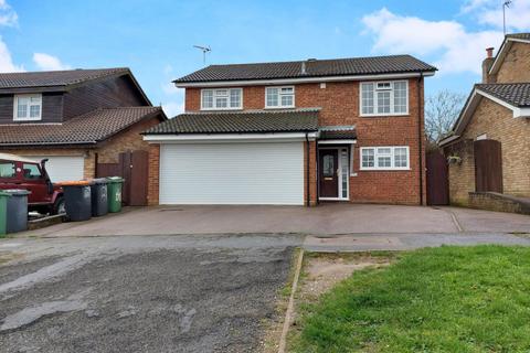 Cotefield Drive, Leighton Buzzard LU7 4 bed detached house for sale