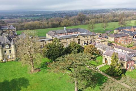 Wynnstay Hall Estate, Ruabon 2 bed apartment for sale