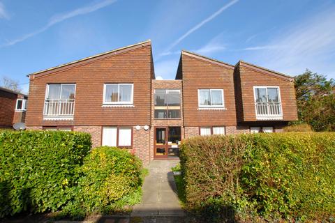Mill Road, Hythe, CT21 2 bed flat for sale