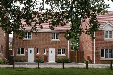 Pheasant Close, Four Marks... 2 bed semi