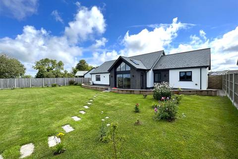 Stibb Cross, Torrington 3 bed bungalow for sale