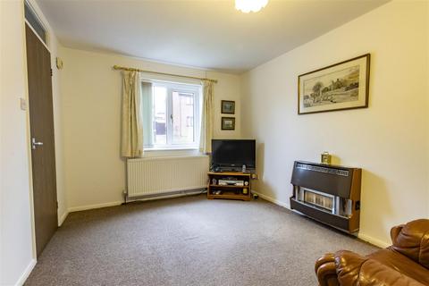 Firvale Road, Walton, Chesterfield 2 bed terraced house for sale