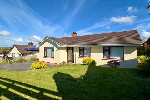 Wadebridge PL27 3 bed detached bungalow for sale