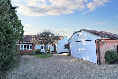 4 bedroom detached bungalow for sale