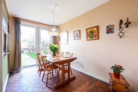 Balaclava Road, Surbiton, KT6 3 bed house for sale