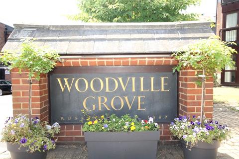 Woodville Grove, Welling, Kent, DA16 1 bed flat for sale