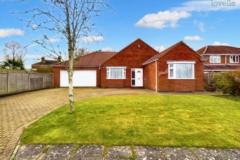 3 bedroom detached bungalow for sale