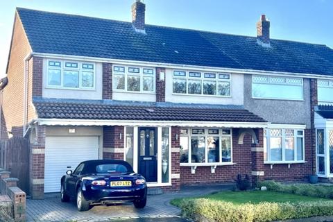 5 bedroom semi-detached house for sale