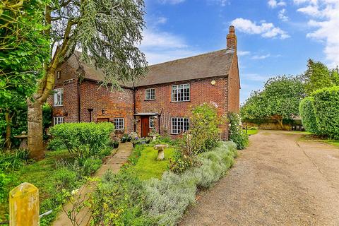 Barnsole Road, Staple, Canterbury, Kent 4 bed detached house for sale