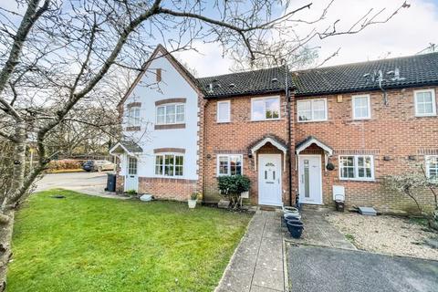 Cheltenham Gardens, Hedge End 2 bed terraced house for sale