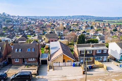 Clovelly Drive, Minster. 5 bed detached house for sale