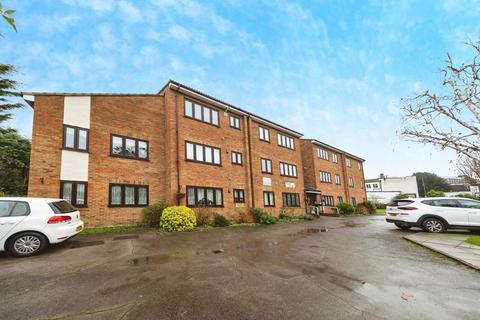 2 Beckenham Road, West Wickham BR4 1 bed flat for sale