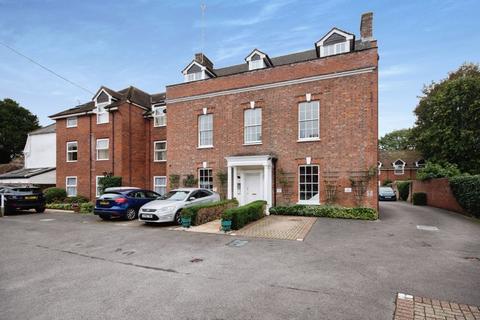 East Street, Blandford Forum DT11 1 bed flat for sale