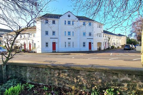 Babbacombe, Torquay 2 bed apartment for sale