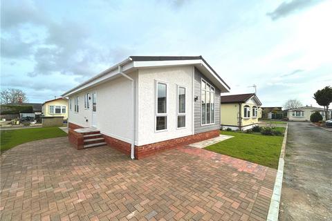 2 bedroom detached house for sale