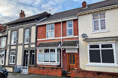 4 bedroom terraced house for sale