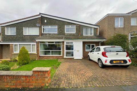 5 bedroom semi-detached house for sale