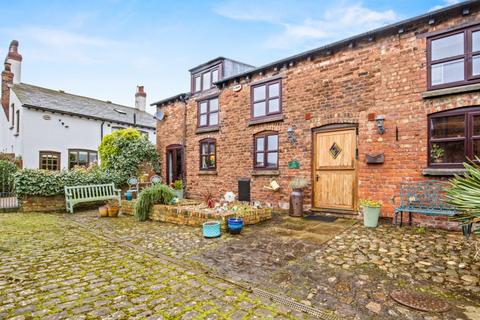 Greensbridge Farm, Liverpool, L35 3 bed mews for sale
