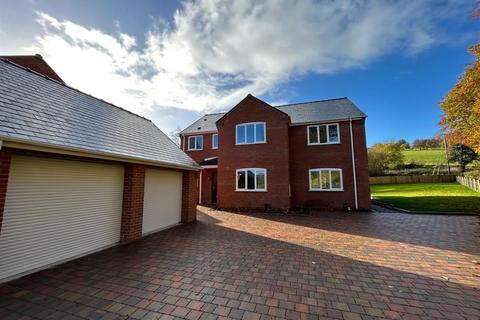 Swallows Meadow, Castle Caereinion 5 bed detached house for sale
