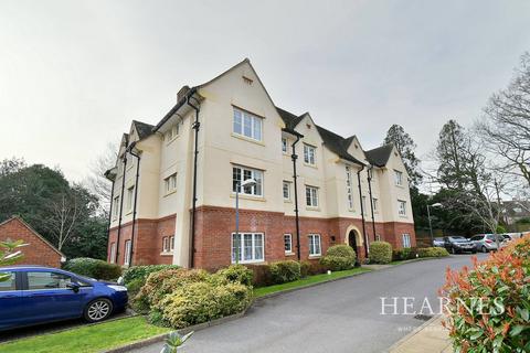 Ringwood Road, Ferndown, BH22 2 bed retirement property for sale