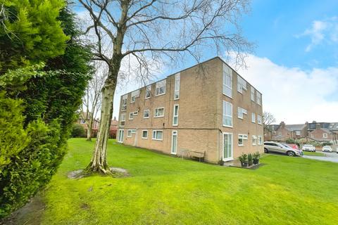 Grange Court, Grange Road, Bowdon... 2 bed flat for sale