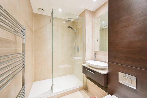City North Place, Finsbury Park... 2 bed flat for sale